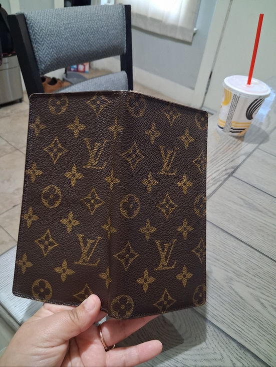 Louis Vuitton Wallet - Picture 3 of 14